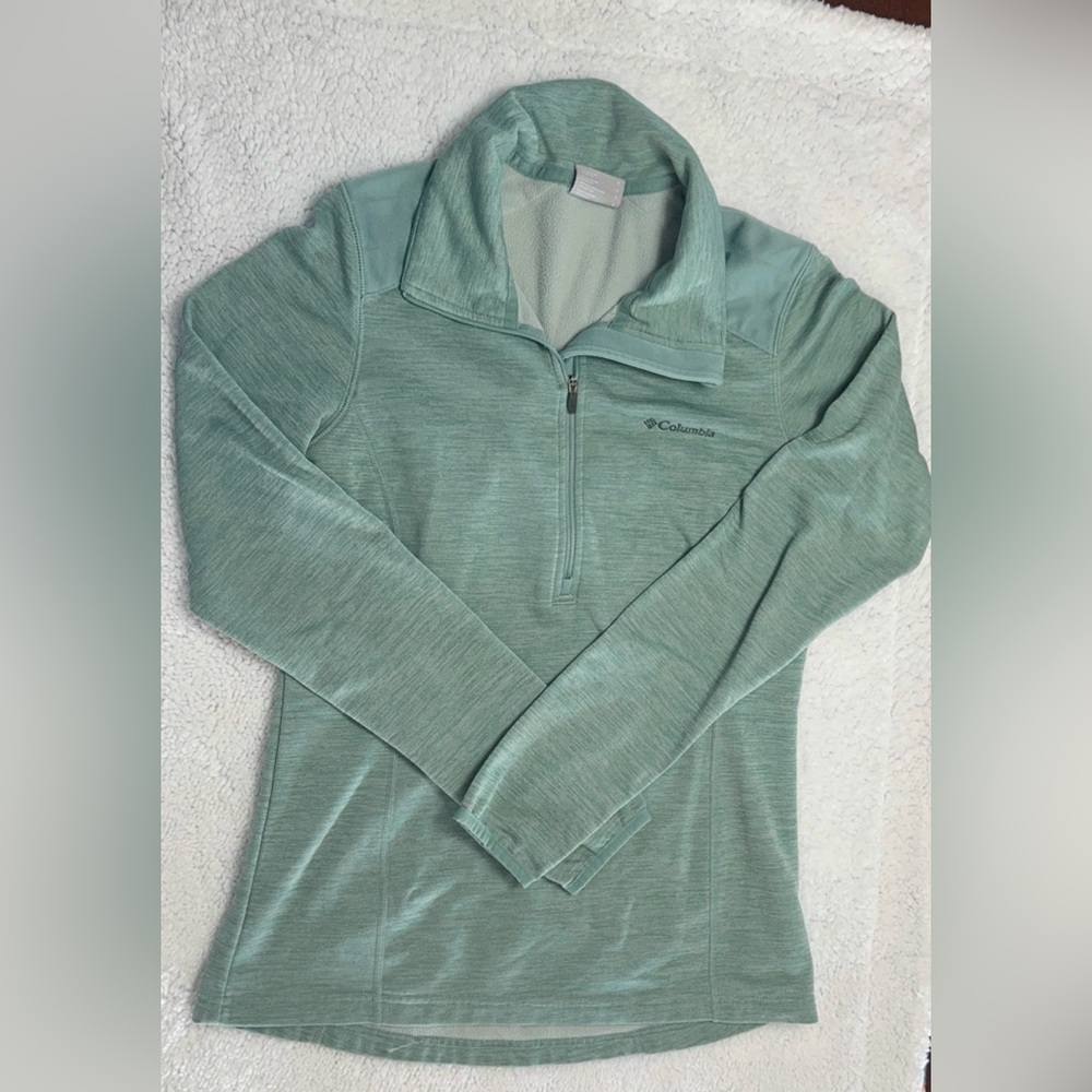 Columbia Women's Sage Green Quarter-Zip Sweatshirt - Picture 2 of 6